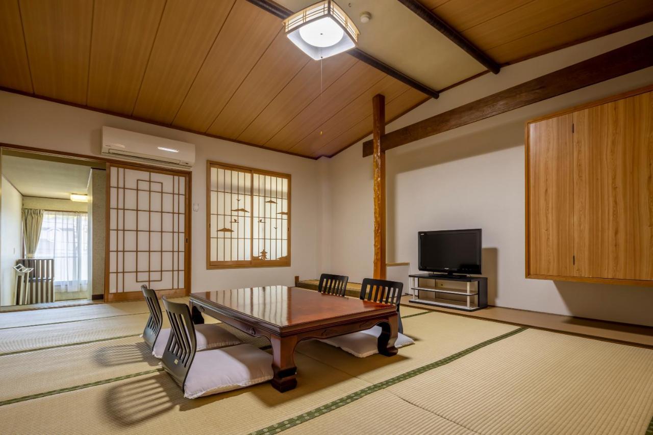 Sawaki Hotel Imabari Bagian luar foto