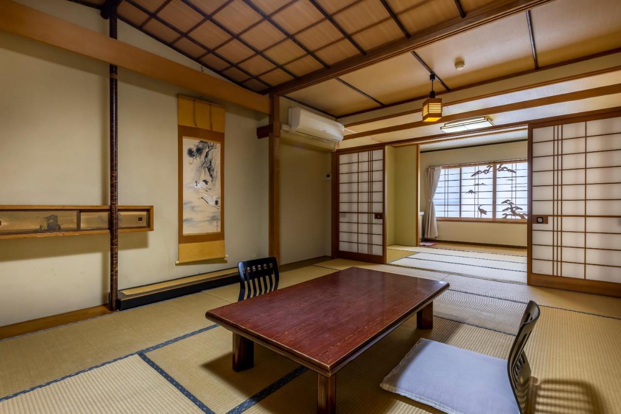 Sawaki Hotel Imabari Bagian luar foto