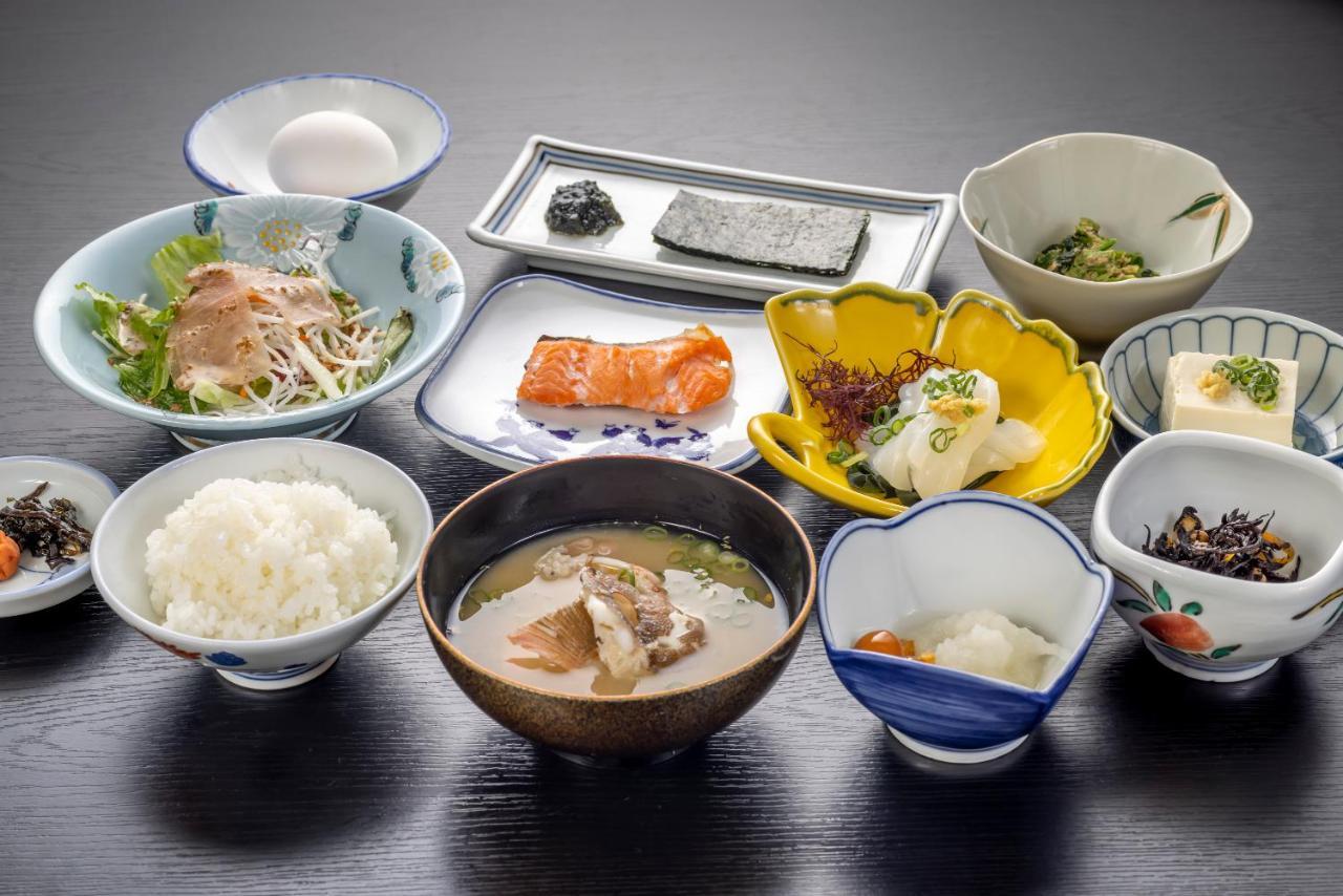 Sawaki Hotel Imabari Bagian luar foto